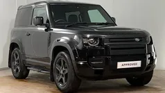 Black Used 2025 Land Rover Defender SE Dynamic SUV | £62,500 (Super price)