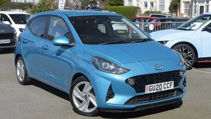 Used Hyundai i10 Premium 84 HP (61 kW) 2023 Hatchback