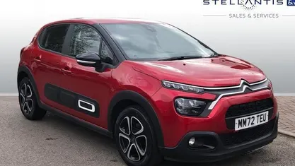 Used Citroën C3 PureTech 83 HP (61 kW) 2022 Red Hatchback