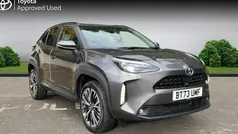 Used 2025 Toyota Yaris Hybrid Estate | £23,290 (Fair price)