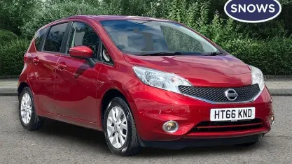 Used Nissan Note Acenta Premium 80 HP (58 kW) 2016 Red Hatchback
