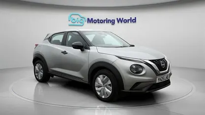 Used Nissan Juke Acenta Premium 114 HP (83 kW) 2025 Silver SUV