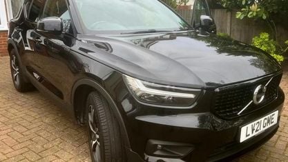 Used Volvo XC40 R-Design 163 HP (119 kW) 2021 Black SUV