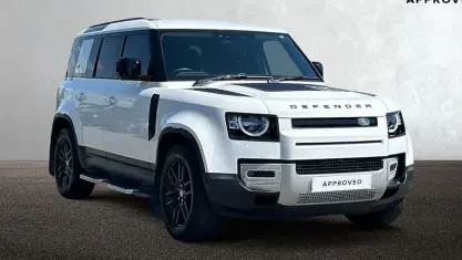 Used Land Rover Defender S 250 HP (183 kW) 2021 White SUV