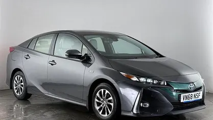 Grey Used 2018 Toyota Prius Hatchback | £13,400 (Fair price)