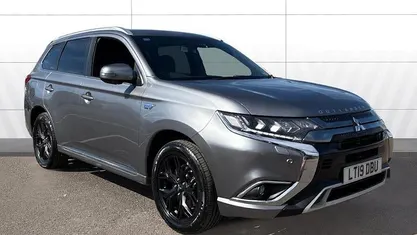 Used Mitsubishi Outlander P-HEV 177 HP (130 kW) 2019 Estate