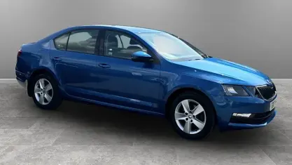 Used Skoda Octavia SE 150 HP (110 kW) 2017 Blue Hatchback