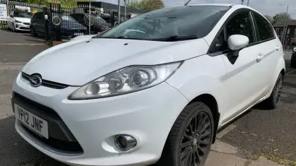 Usado Ford Fiesta Titanium 120 HP (88 kW) 2012 Citadino