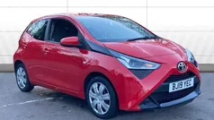 Used 2019 Toyota Aygo X-play Hatchback | £7,339 (Fair price)