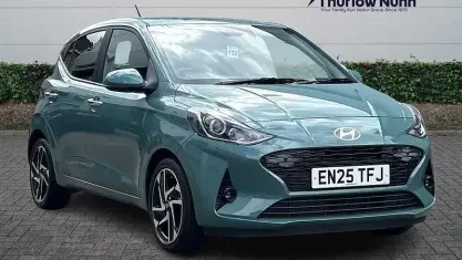 Used Hyundai i10 Premium 79 HP (58 kW) 2025 Green Hatchback