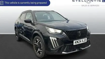 Used Peugeot 2008 Allure 101 HP (74 kW) 2024 SUV