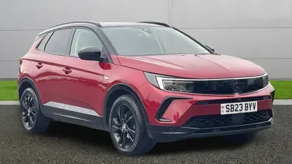 Second-hand Vauxhall Grandland X 131 CP (96 kW) 2023 Roșu SUV