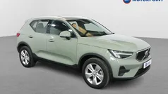 Used 2025 Volvo XC40 Core SUV | £28,099 (Fair price)