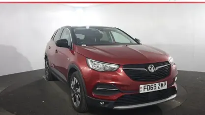 Begagnad Vauxhall Grandland X SRi 131 HK (96 kW) 2021 SUV