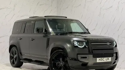 Used Land Rover Defender Carpathian Edition 525 HP (386 kW) 2022 Grey SUV