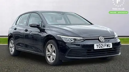 Used VW Golf VIII Life 150 HP (110 kW) 2024 Hatchback