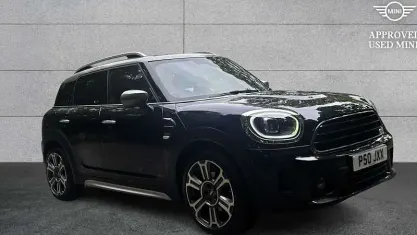 Used Mini Cooper Countryman Exclusive 136 HP (100 kW) 2023 Black SUV