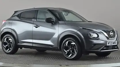 Used Nissan Juke N-Connecta 114 HP (83 kW) 2023 Grey SUV