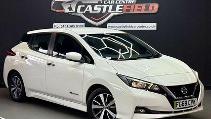 Begagnad Nissan Leaf Acenta 110 kW (150 HK) 2019 Halvkombi