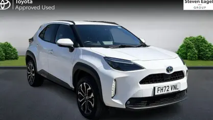 Used Toyota Yaris Cross Design 116 HP (85 kW) 2023 White SUV