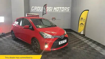 Used Toyota Yaris Sport 99 HP (72 kW) 2015 Hatchback