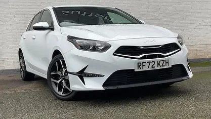 Used Kia Ceed 160 HP (117 kW) 2023 Hatchback