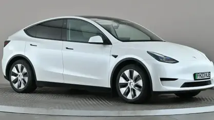 Used Tesla Model Y RWD 219 kW (299 HP) 2023 White SUV