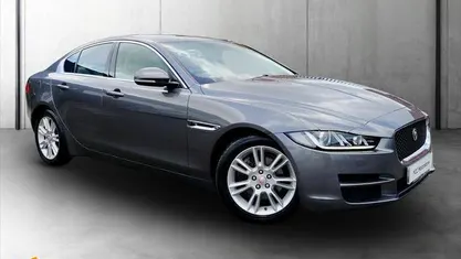 Used Jaguar XE Prestige 179 HP (131 kW) 2019 Sedan