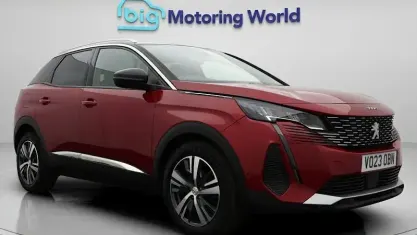 Used Peugeot 3008 Allure+ 131 HP (96 kW) 2023 Red SUV