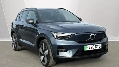 Ny Volvo EX40 Ultra 185 kW (252 HK) 2025 Blå SUV