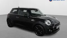 Black Used 2018 Mini Cooper Chili Hatchback | £15,149 (Fair price)