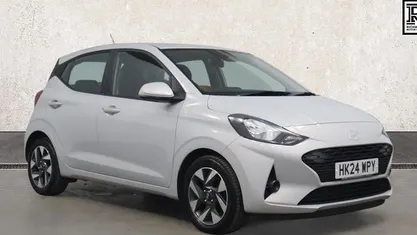 Used Hyundai i10 Advanced 67 HP (49 kW) 2024 Grey Hatchback