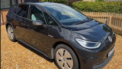 Usado VW ID.3 Pro Performance 150 kW (204 CV) 2020 Gris Utilitario