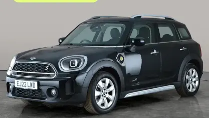 Begagnad Mini Cooper S Classic 220 HK (161 kW) 2022 Halvkombi