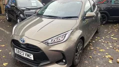 Used 2025 Toyota Yaris Hybrid Design Hatchback | £15,999 (Super price)