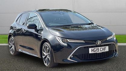 Second-hand Toyota Corolla 122 CP (89 kW) 2022 Hatchback