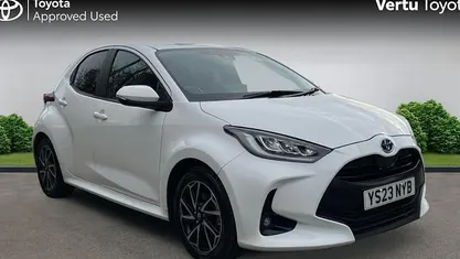 Used Toyota Yaris Hybrid Design 116 HP (85 kW) 2026 Hatchback