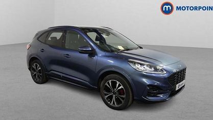 Usado Ford Kuga ST-Line X 224 HP (164 kW) 2023 Azul SUV