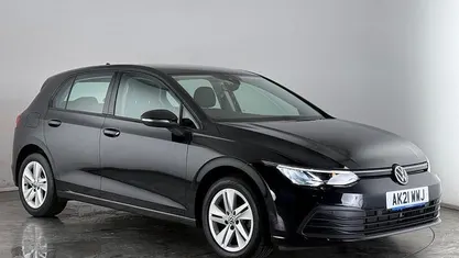 Used VW Golf VIII Life 110 HP (80 kW) 2023 Hatchback