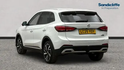 Used MG ZS Trophy 196 HP (144 kW) 2024 Solid  arctic white SUV