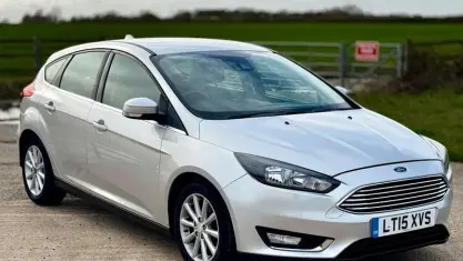 Used Ford Focus Titanium 125 HP (91 kW) 2015 Silver Hatchback