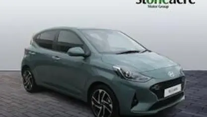 New Hyundai i10 Advanced 67 HP (49 kW) 2025 Green Hatchback