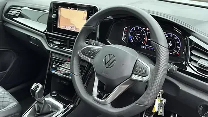 Used 2025 VW T-Roc Black Edition SUV | £28,799 (Super price)