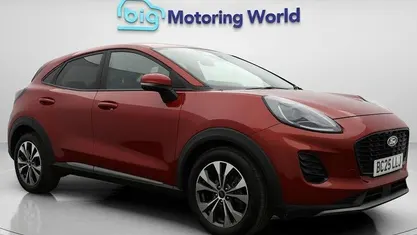 Used Ford Puma Titanium 125 HP (91 kW) 2025 Red Hatchback