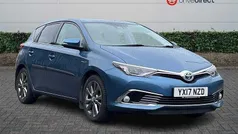 Blue Used 2017 Toyota Auris Hybrid Hatchback | £13,799 (Fair price)