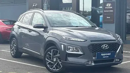 Gebraucht Hyundai Kona Premium 141 PS (103 kW) 2020 Grau SUV