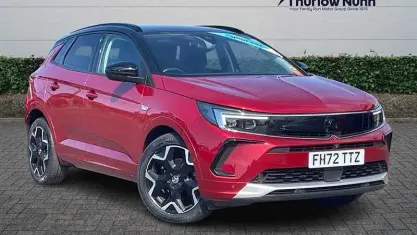 Used Vauxhall Grandland X Ultimate 131 HP (96 kW) 2023 Red SUV
