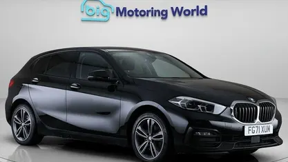 Used BMW 118 Sport Line 150 HP (110 kW) 2021 Black Hatchback