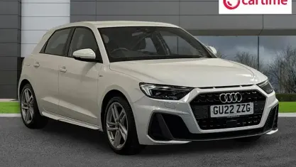 Used Audi A1 Sportback S-Line 95 HP (69 kW) 2022 White Hatchback