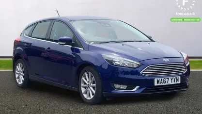 Used Ford Focus Titanium 125 HP (91 kW) 2017 Blue Hatchback